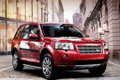 Land Rover Freelander car poster